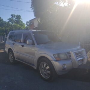 2005 Mitsubishi Pajero