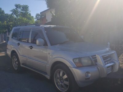 2005 Mitsubishi Pajero