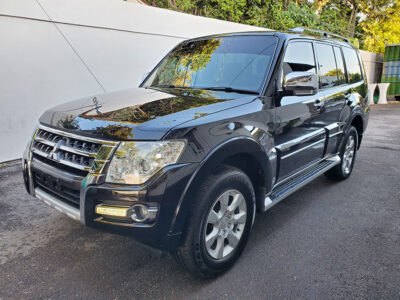 2016 Mitsubishi Pajero