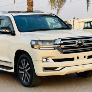 TOYOTA LAND CRUISER ZX | 4.6L PETROL | 2017 | Premium Condition | BEST SPECIFICATION | READY TO EXPORT FROM UAE