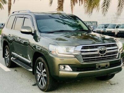 Newly Shipped Used 2017 TOYOTA LAND CRUISER