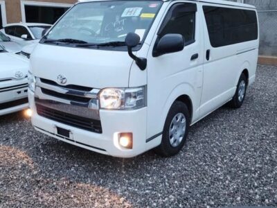 2015 Toyota Hiace