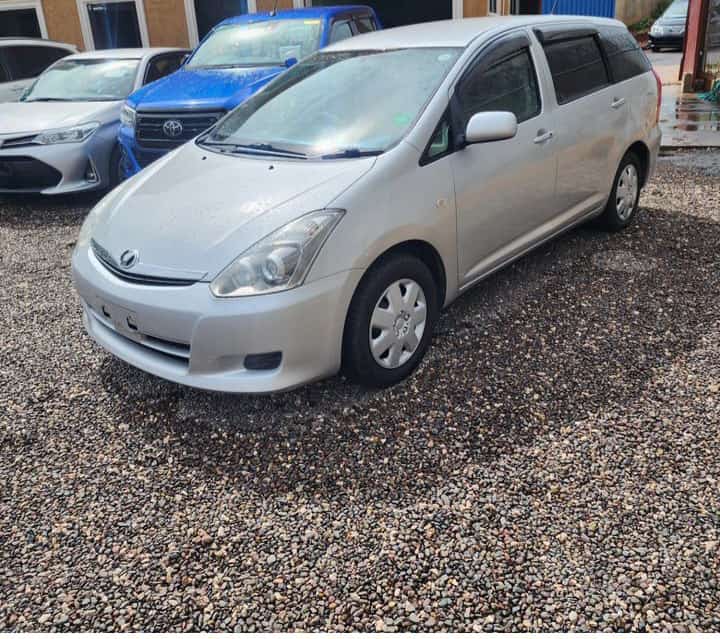 Toyota Wish for Sale In Jamaica