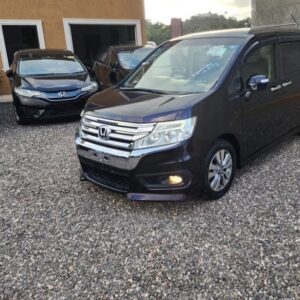 2014 Honda Step wagon Spada