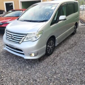 Nissan Serena Highway Star