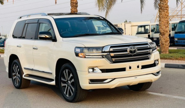 TOYOTA LAND CRUISER ZX | 4.6L PETROL | 2017 | Premium Condition | BEST SPECIFICATION | READY TO EXPORT FROM UAE