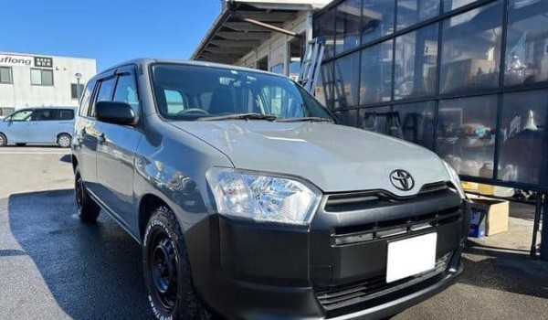 Smoothly Used 2015 TOYOTA PROBOX