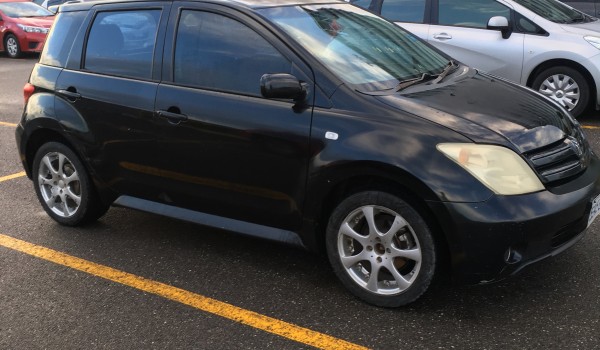 2002 Toyota Ist