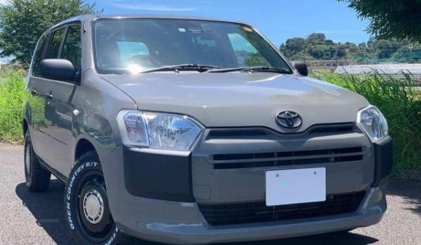 Used 2018 TOYOTA PROBOX