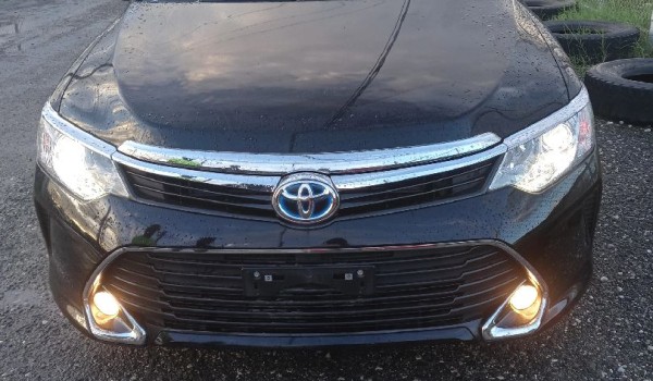 2016 Toyota Camry Hybrid Newly Imported